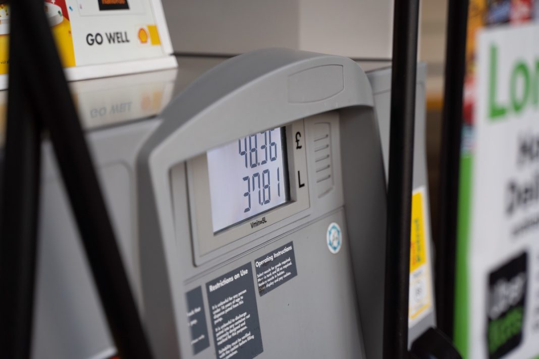 fuel scarcity, petrol, fuel station, dangote petroleum, dangote refinery,