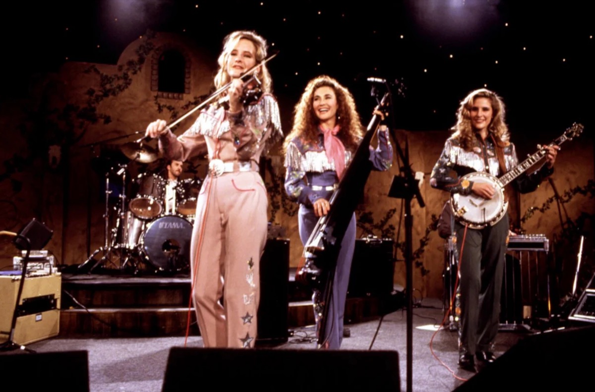 Laura Lynch, center, performs with the Dixie Chicks in 1993.Courtesy Everett Collection