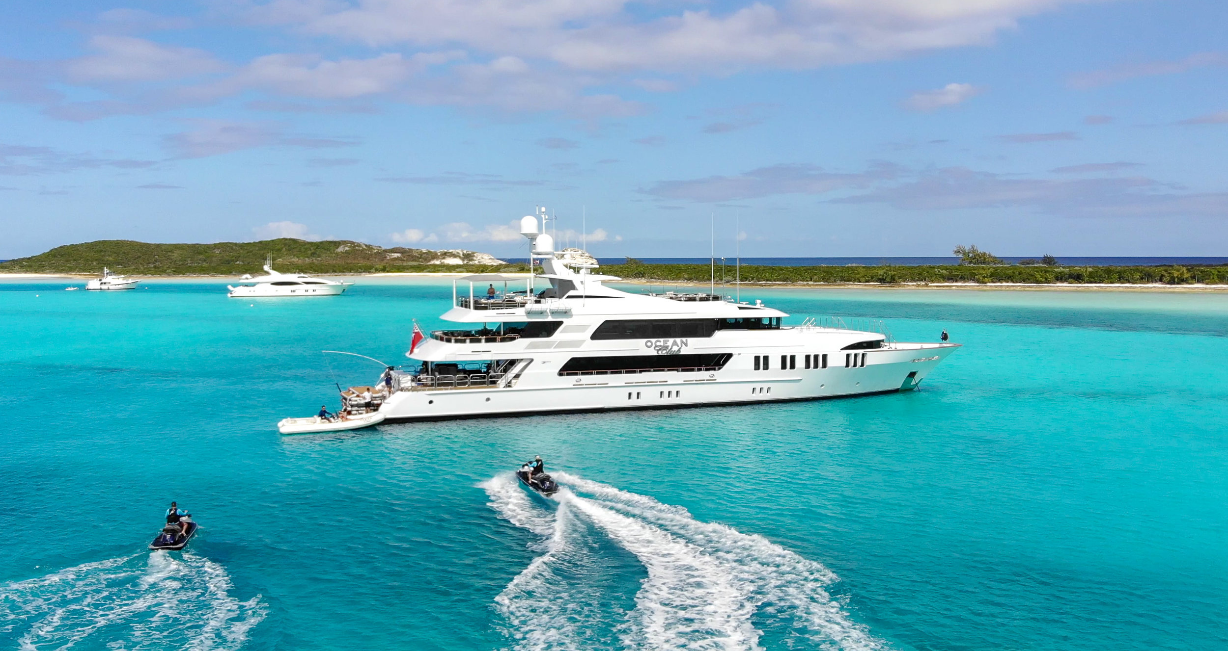Yacht Ocean Club in The Bahamas, Caribbean