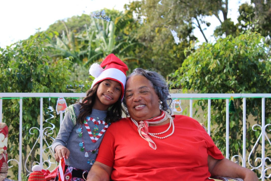 grandmother, retirees