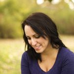 woman, smiling in field, sunlight, sunshineperson-girl-woman-hair-photography-sunlight-940358-pxhere.com