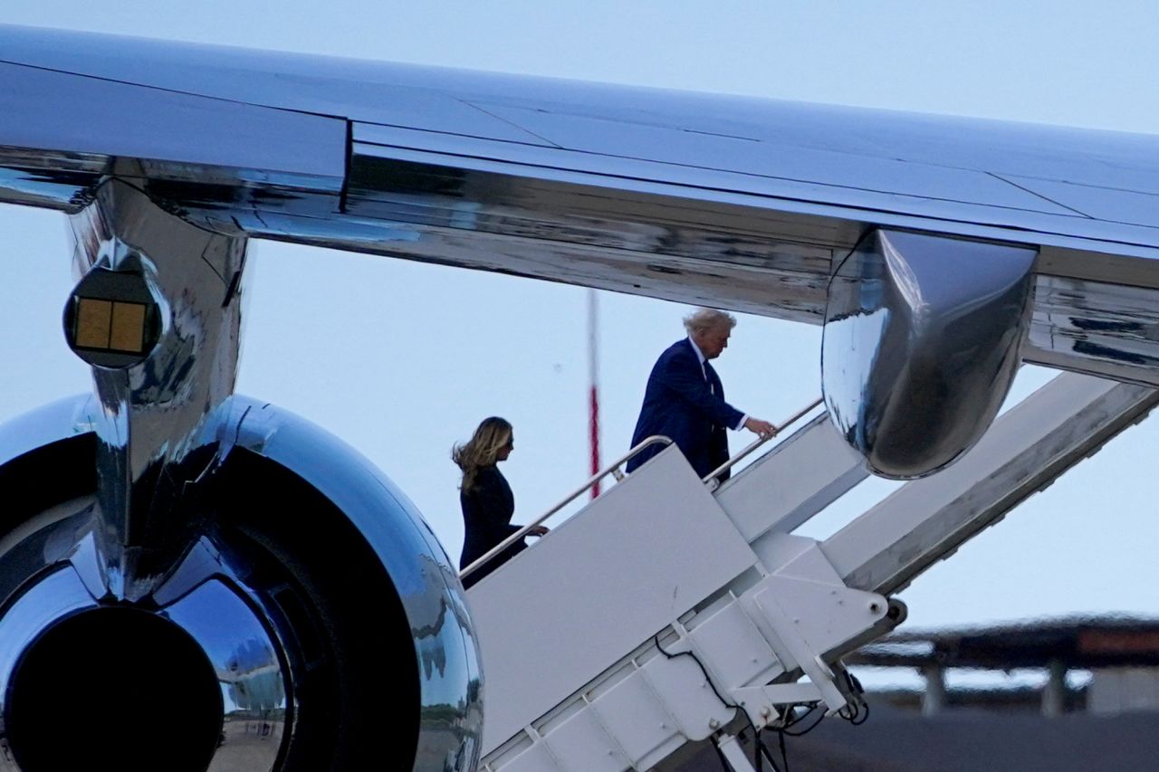 U.S President Donald Trump and first lady Melania Trump board Air Force One at Fiumicino Airport, Rome, on Saturday. Nathan Howard/Reuters