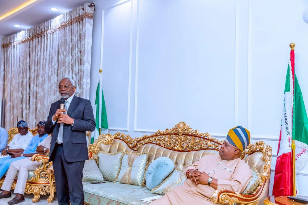 Femi Gbajabiamila, Chief of Staff to President Bola Tinubu addresses Governor Adeleke of Osun State at Osun State House, Osogbo on Wednesday, May 21, 2025