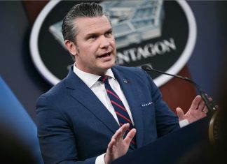 United States Submarine Sinks Iranian Warship as Conflict Escalates Across Middle East Iran, submarine