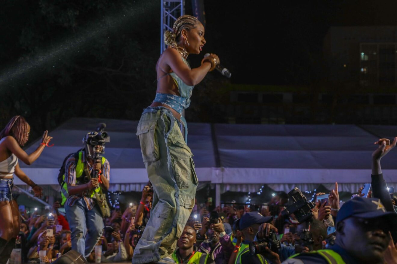 Nigerian Afrobeat Sensation Oyinkansola Sarah Aderibigbe known professionally as Ayra Starr, performing at highly anticipated ‘Shoke Shoke’ festival at KICC on Saturday, March 04, 2023. The ‘Shoke Shoke’ festival is the first festival of its kind in Nairobi whose aim is to drive behavior change among its target audience to ensure that the environment we live in remains sustainable. Shoke is the sheng word for Kesho. It is kesho flipped and the festival aims to flip the narrative for tomorrow by acting today. PHOTO DENNIS ONSONGO.