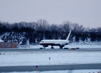 Nicolás Maduro Arrives in New York to Face U.S. Charges After Capture in Venezuela A plane carrying Venezuelan leader Nicolás Maduro and his