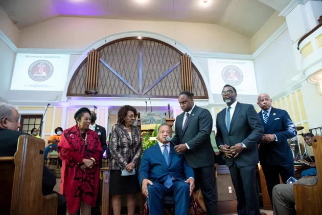 Jackson speaks at the Tabernacle Baptist Church