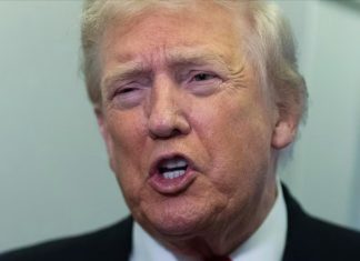 Trump Announces White House Access Ban Against CNN, MS NOW, and Politico US President Donald Trump