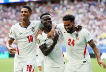 Saka Hat-Trick Powers England to 6-4 Win Over France in World Cup Bronze Final England's Bukayo Saka celebrates scoring their fifth goal to complete a hat-trick with Jude Bellingham and Reece James during Saturday's World Cup third place match.