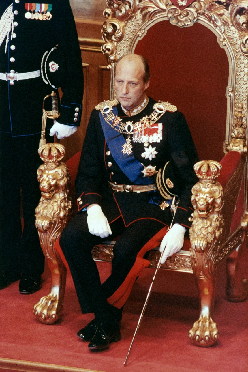 Harald takes the oath