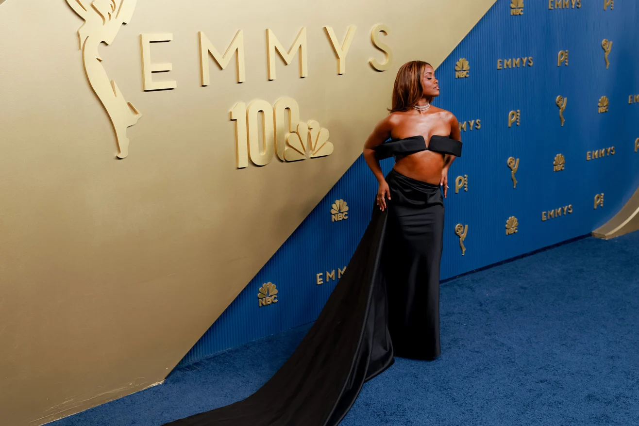 LOS ANGELES, CALIFORNIA – SEPTEMBER 14: “The Gilded Age” star Denée Benton attends the 78th Primetime Emmy Awards at the Peacock Theater on Monday, September 14, 2026, wearing a dramatic black Cong Tri ensemble featuring a sculptural top and sweeping train. | Jennelle Fong for CNN