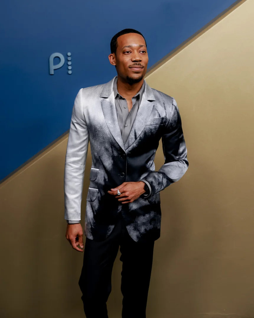 LOS ANGELES, CALIFORNIA – SEPTEMBER 14: “Abbott Elementary” star Tyler James Williams attends the 78th Primetime Emmy Awards at the Peacock Theater on Monday, September 14, 2026, wearing a silver-and-black jacket adapted from Givenchy’s Spring-Summer 1999 haute couture womenswear collection. | Jennelle Fong for CNN