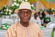 Lagos Philanthropist Asiwaju Bolaji Mendes Marks 75th Birthday With Nearly 400 Children and Caregivers Asiwaju Bolaji Mendes