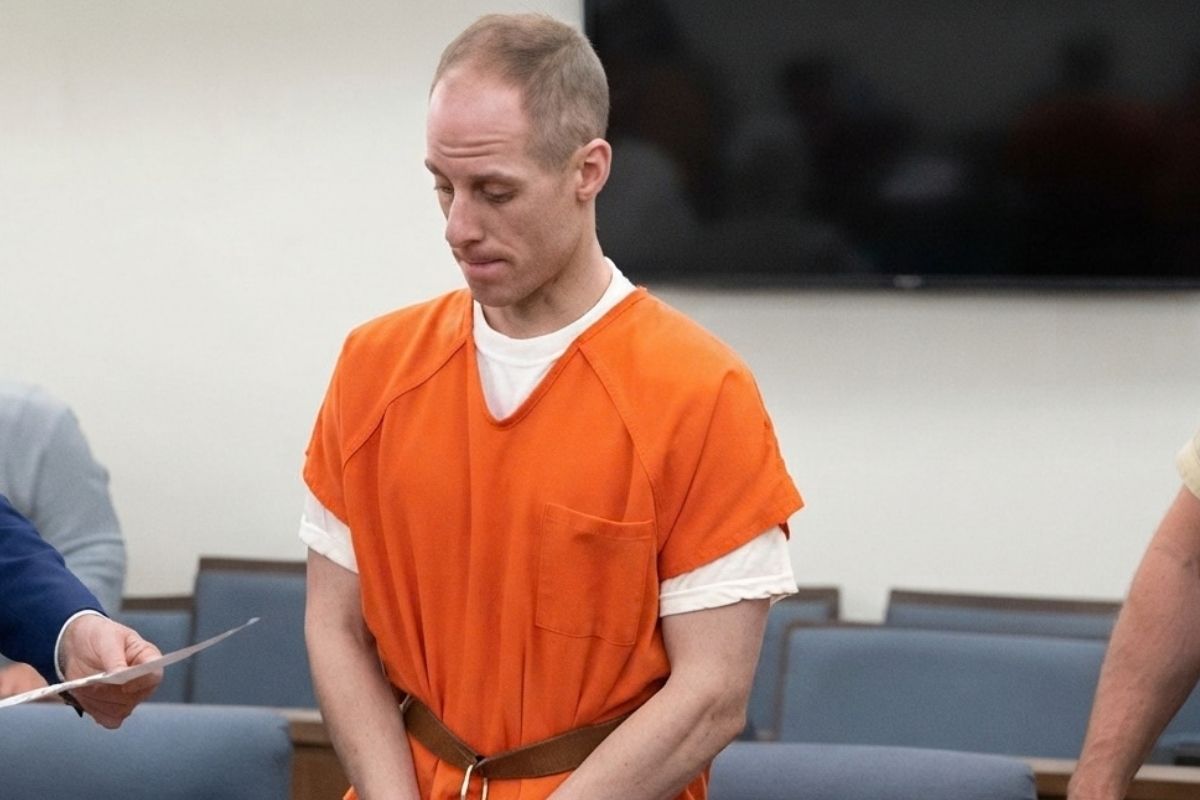 Former 'American Idol' contestant Caleb Flynn has been sentenced to life in prison without the possibility of parole for the murder of his wife.