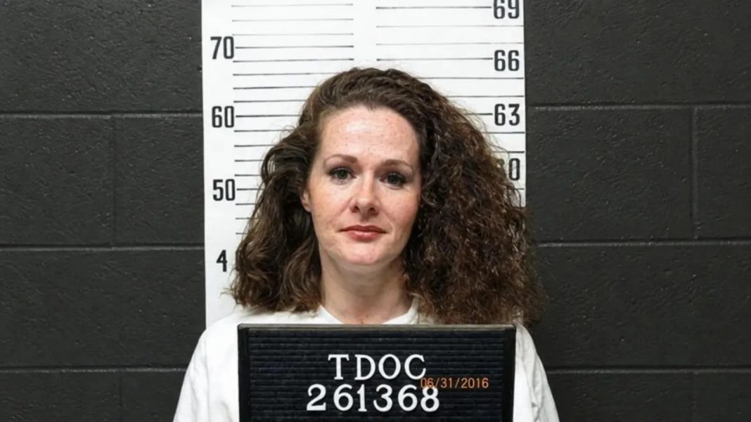 Since 1996, Christa Gail Pike has been on death row after a jury convicted her of murdering Colleen Slemmer in Knoxville with the help of her boyfriend.