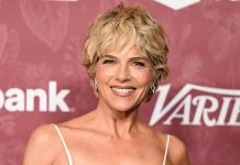 Actor Selma Blair Arrested After Allegedly Attacking Flight Attendants on Delta Flight Selma Blair